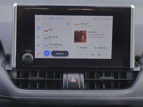 Used 2023 Toyota RAV4 AWD Hybrid image 17