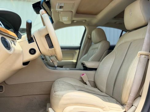 Used 2009 Lincoln MKS FWD image 15