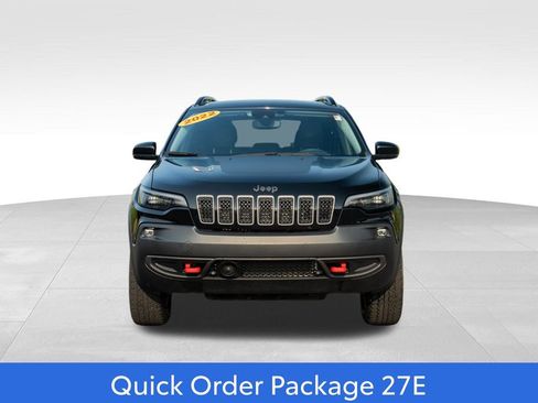 Used 2022 Jeep Cherokee Trailhawk image 2