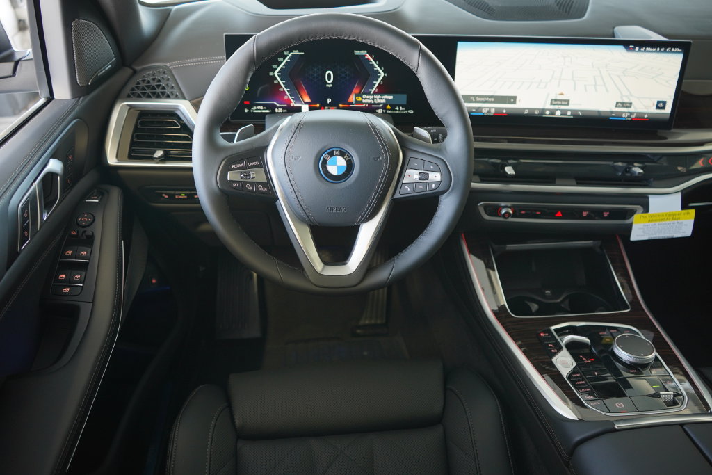 Used 2026 BMW X5 xDrive50e w/ Premium Package AWD/4WD image 16