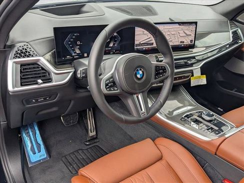New 2026 BMW X5 M60i image 3