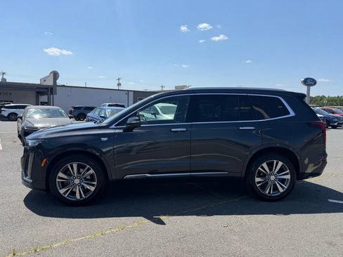 Used 2022 Cadillac XT6 Premium Luxury FWD image 8