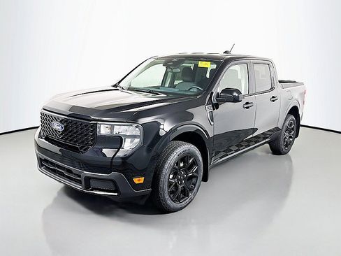 New 2026 Ford Maverick XLT w/ XLT Luxury Package AWD/4WD image 3