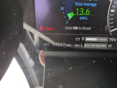 Used 2024 Toyota Sequoia Capstone AWD/4WD image 16