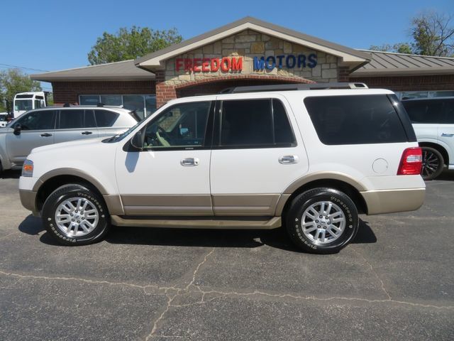 Used 2014 Ford Expedition XLT w/ Equipment Group 202A RWD image 8