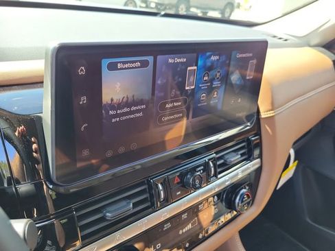 New 2026 Nissan Pathfinder Platinum w/ Cargo Package image 15