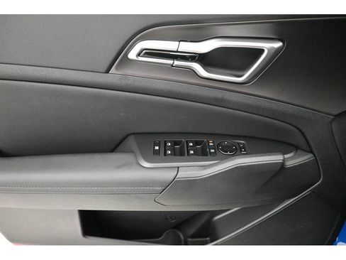 New 2026 Kia Sportage EX w/ EX Panorama Roof Package image 14