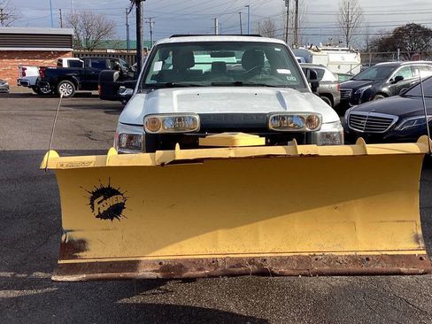 Used 2012 Ford F250 XL w/ PWR Equipment Group image 3