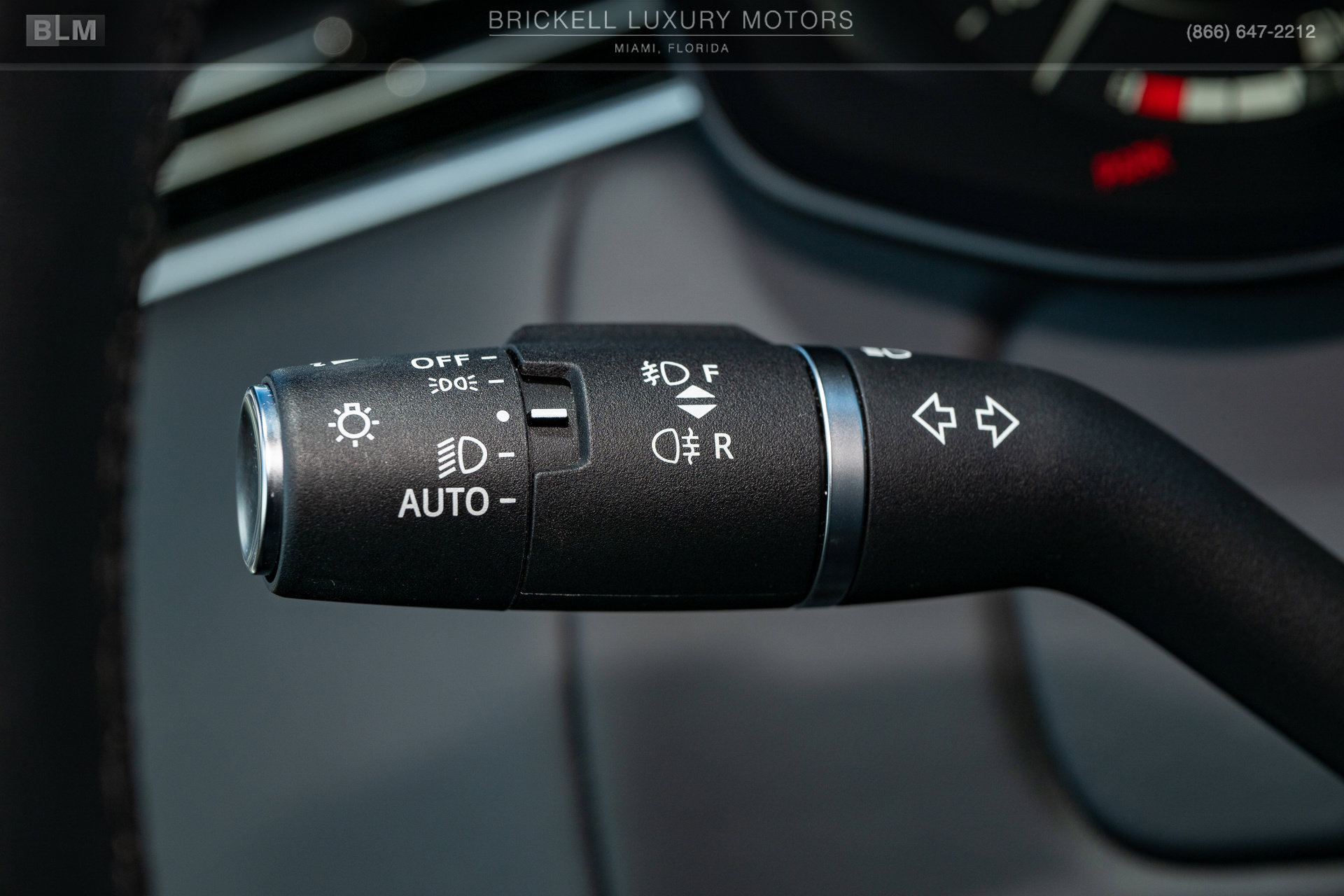 Used 2024 Land Rover Range Rover SE AWD/4WD image 42