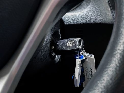 Used 2013 Honda Fit Base image 25