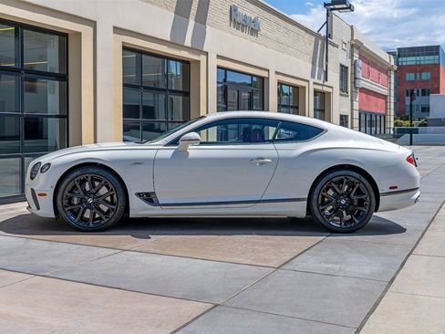 Used 2024 Bentley Continental GT Speed image 7