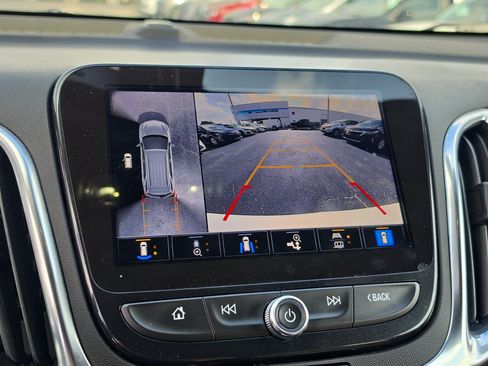 Certified 2024 Chevrolet Equinox Premier FWD image 26