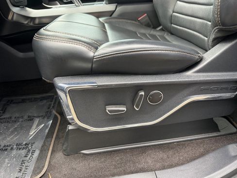 Used 2022 Ford F150 Platinum w/ Equipment Group 701A High image 15