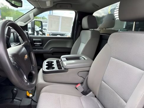 Used 2018 Chevrolet Silverado 3500 W/T w/ WT Convenience Package AWD/4WD image 21
