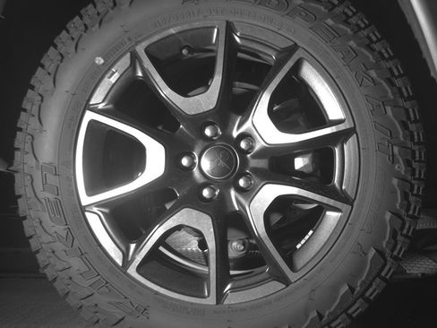 Used 2025 Jeep Compass Trailhawk AWD/4WD image 15