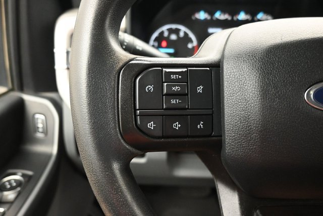 Used 2023 Ford F250 XLT w/ FX4 Off-Road Package AWD/4WD image 13