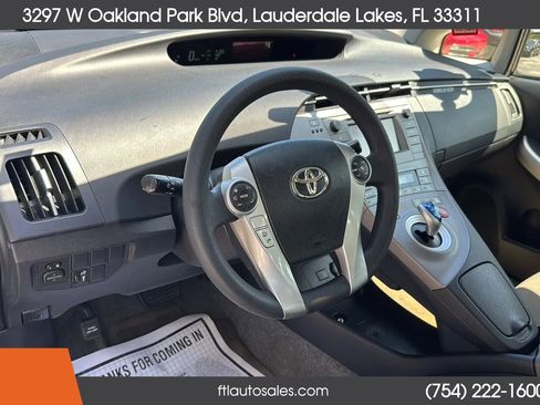 Used 2015 Toyota Prius Two FWD image 41