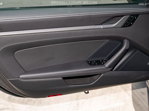 Used 2024 Porsche 911 Carrera S image 16