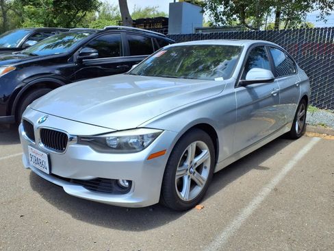 Used 2013 BMW 328i Sedan RWD image 1