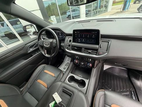 Used 2023 GMC Yukon XL AT4 w/ AT4 Premium Package image 35
