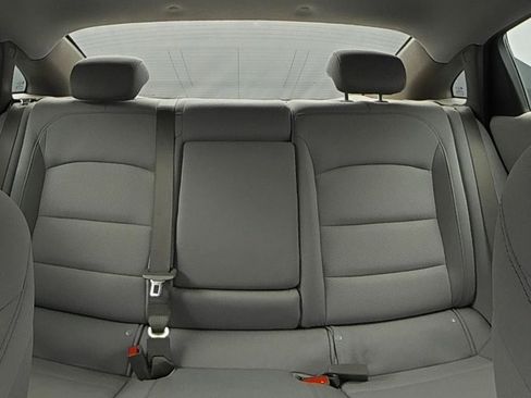 Used 2024 Chevrolet Malibu LT FWD image 10