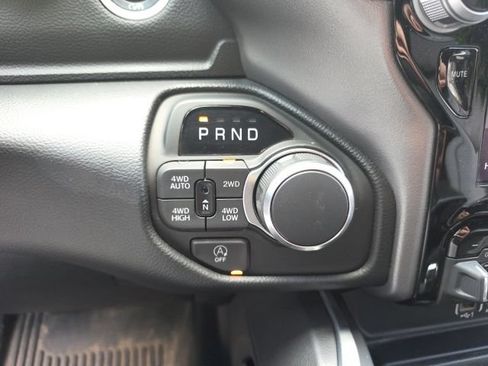 Used 2025 RAM 1500 Big Horn AWD/4WD image 15
