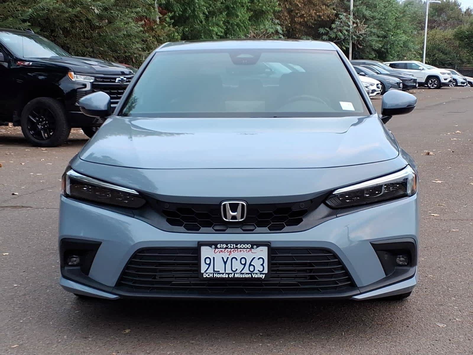 Used 2024 Honda Civic Sport Touring image 2