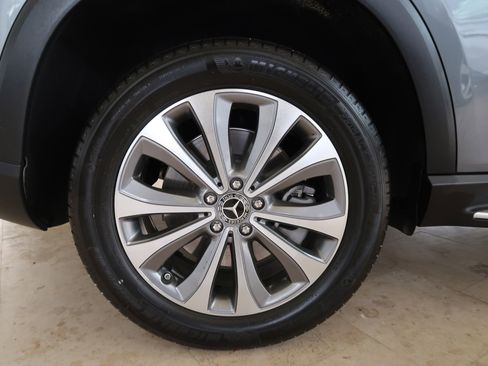 Used 2020 Mercedes-Benz GLE 450 4MATIC image 44