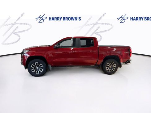 Used 2023 Chevrolet Colorado Z71 w/ Z71 Convenience Package 2 AWD/4WD image 8