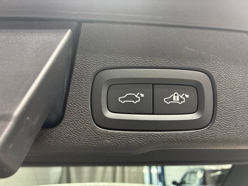 Used 2019 Volvo XC60 T6 Inscription AWD/4WD image 17