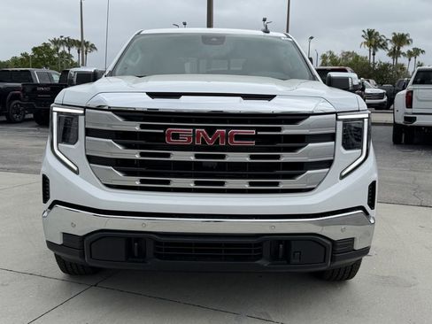 New 2026 GMC Sierra 1500 SLE w/ X31 Off-Road Package AWD/4WD image 8