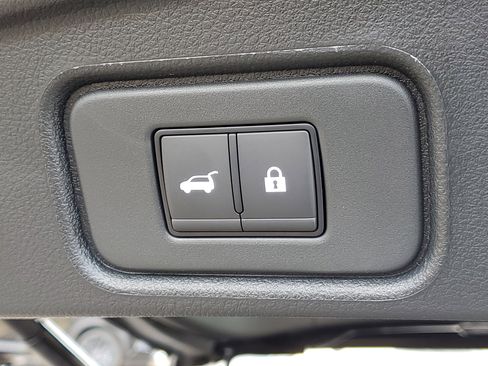 New 2026 Nissan Pathfinder Platinum image 35