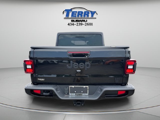 Used 2022 Jeep Gladiator Overland AWD/4WD image 4