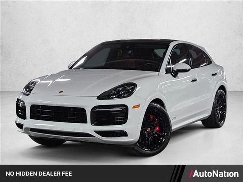 Used 2022 Porsche Cayenne GTS AWD/4WD image 1