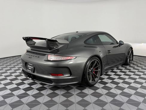 Used 2015 Porsche 911 GT3 RWD image 9