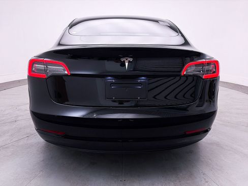 Used 2023 Tesla Model 3 Standard Range image 14