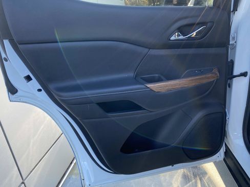 Used 2019 GMC Acadia Denali w/ Technology Package image 14