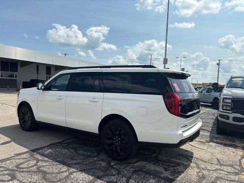Used 2025 Ford Expedition Max Platinum w/ Stealth Appearance Package AWD/4WD image 5