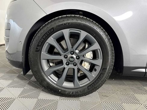 Used 2023 Land Rover Range Rover Sport SE AWD/4WD image 9