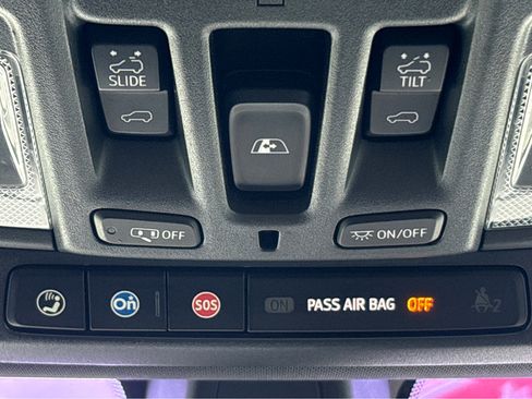Used 2022 GMC Sierra 1500 AT4 w/ AT4 Premium Package AWD/4WD image 29
