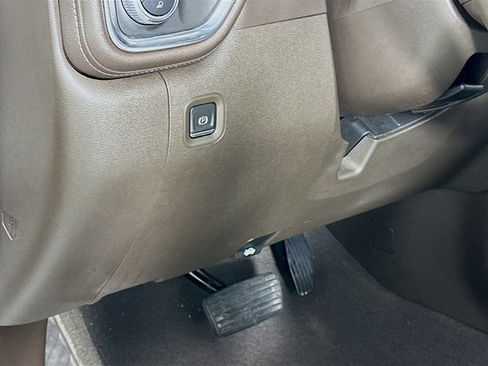 Used 2020 GMC Sierra 1500 SLT image 10