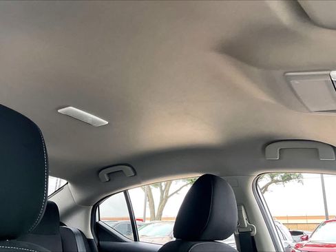 Used 2025 Nissan Sentra S FWD image 13