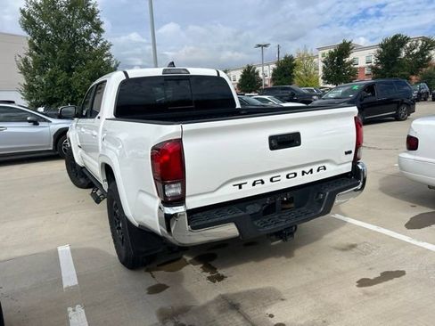 Used 2021 Toyota Tacoma SR5 RWD image 6