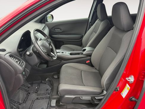 Certified 2022 Honda HR-V Sport image 10