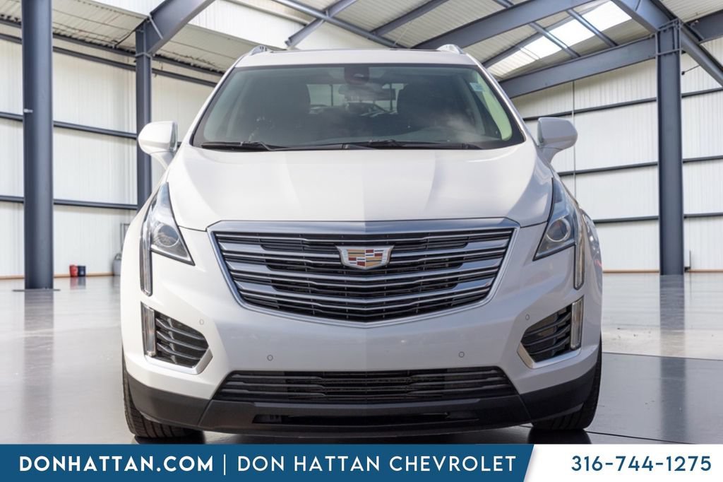 Used 2017 Cadillac XT5 Luxury w/ Driver Awareness Package FWD image 22