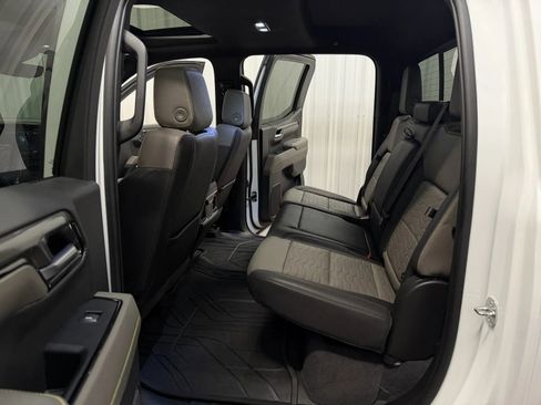 Used 2023 Chevrolet Silverado 1500 ZR2 w/ Technology Package image 47