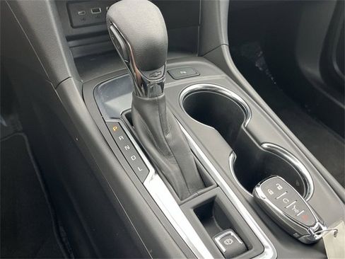 Certified 2023 Chevrolet Equinox LT image 15