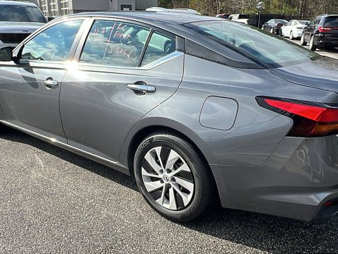 Used 2024 Nissan Altima 2.5 S image 10