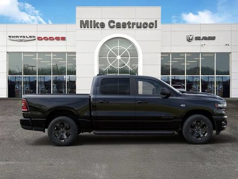 New 2026 RAM 1500 Express AWD/4WD image 38