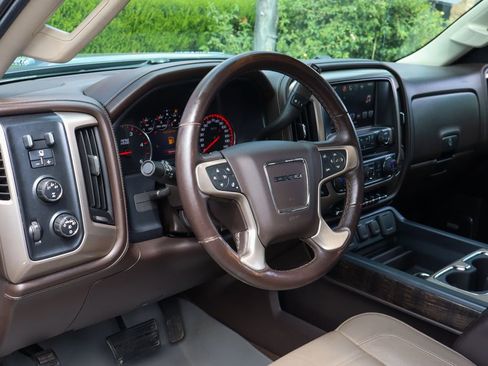 Used 2016 GMC Sierra 2500 Denali w/ Duramax Plus Package image 23